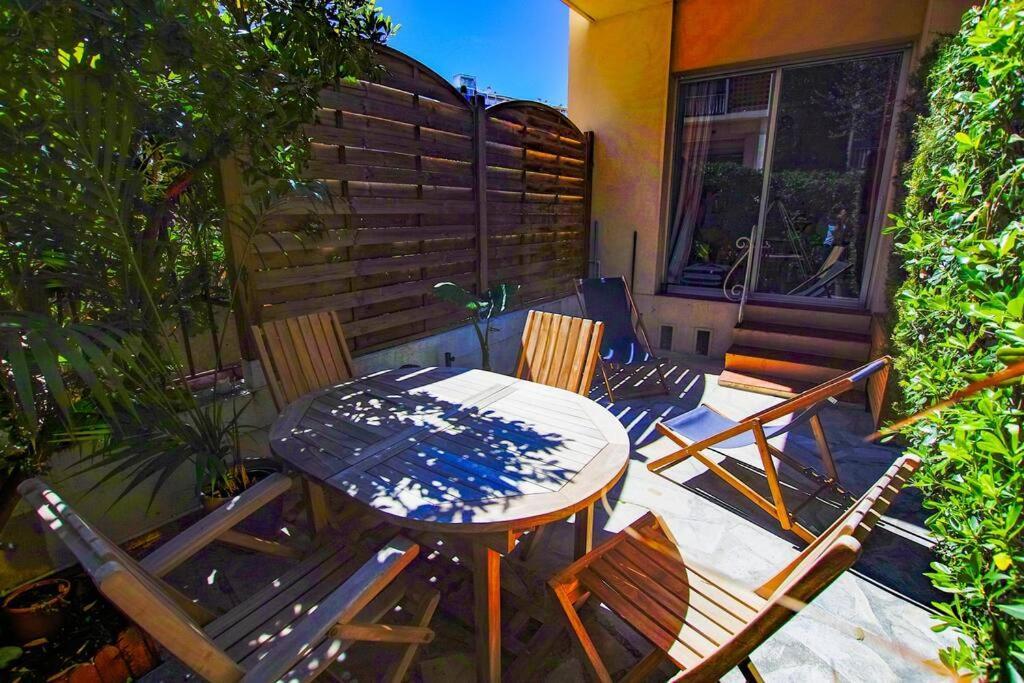 French Riviera: Seafront Apt & Pool Near Monaco Roquebrune-Cap-Martin Bagian luar foto
